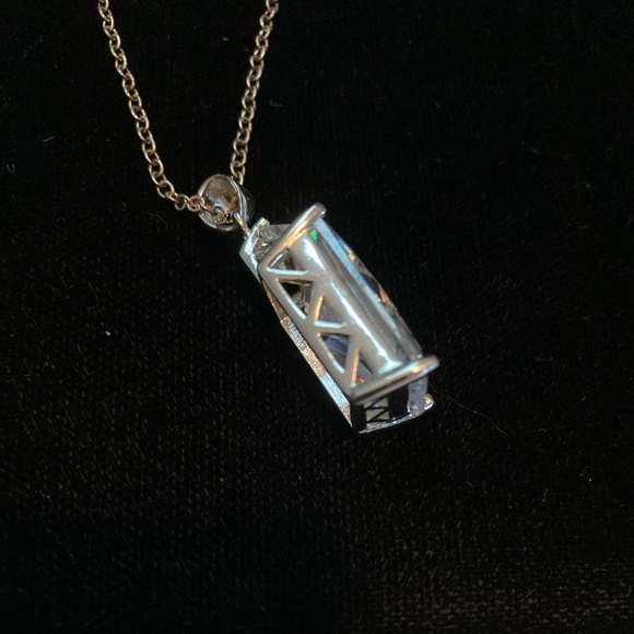 925 SS 24” long chain. Large Emerald cut CZ set in 925 SS raised cage 1”x 1/2” - Picture 12 of 12